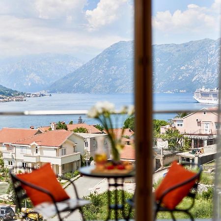 M&M&M Apartments Kotor Eksteriør billede