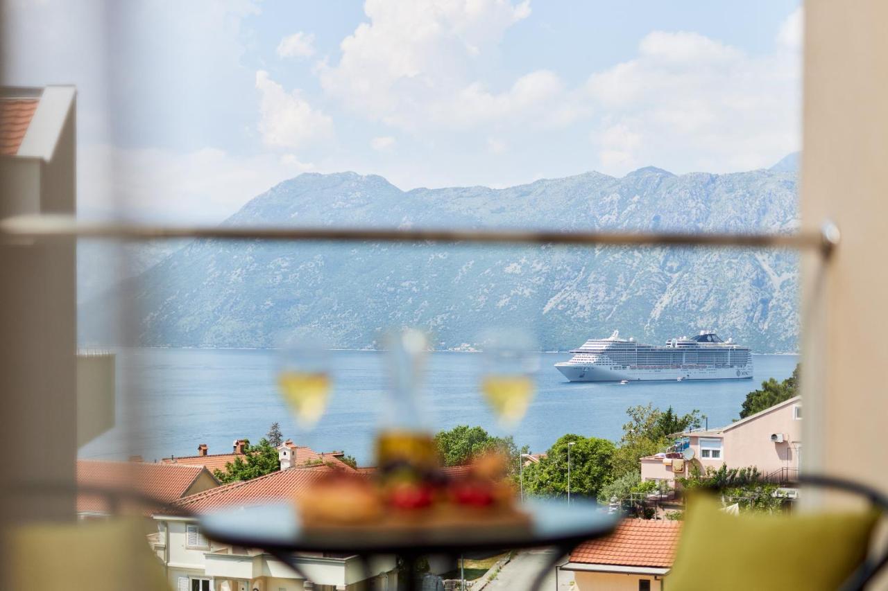 M&M&M Apartments Kotor Eksteriør billede